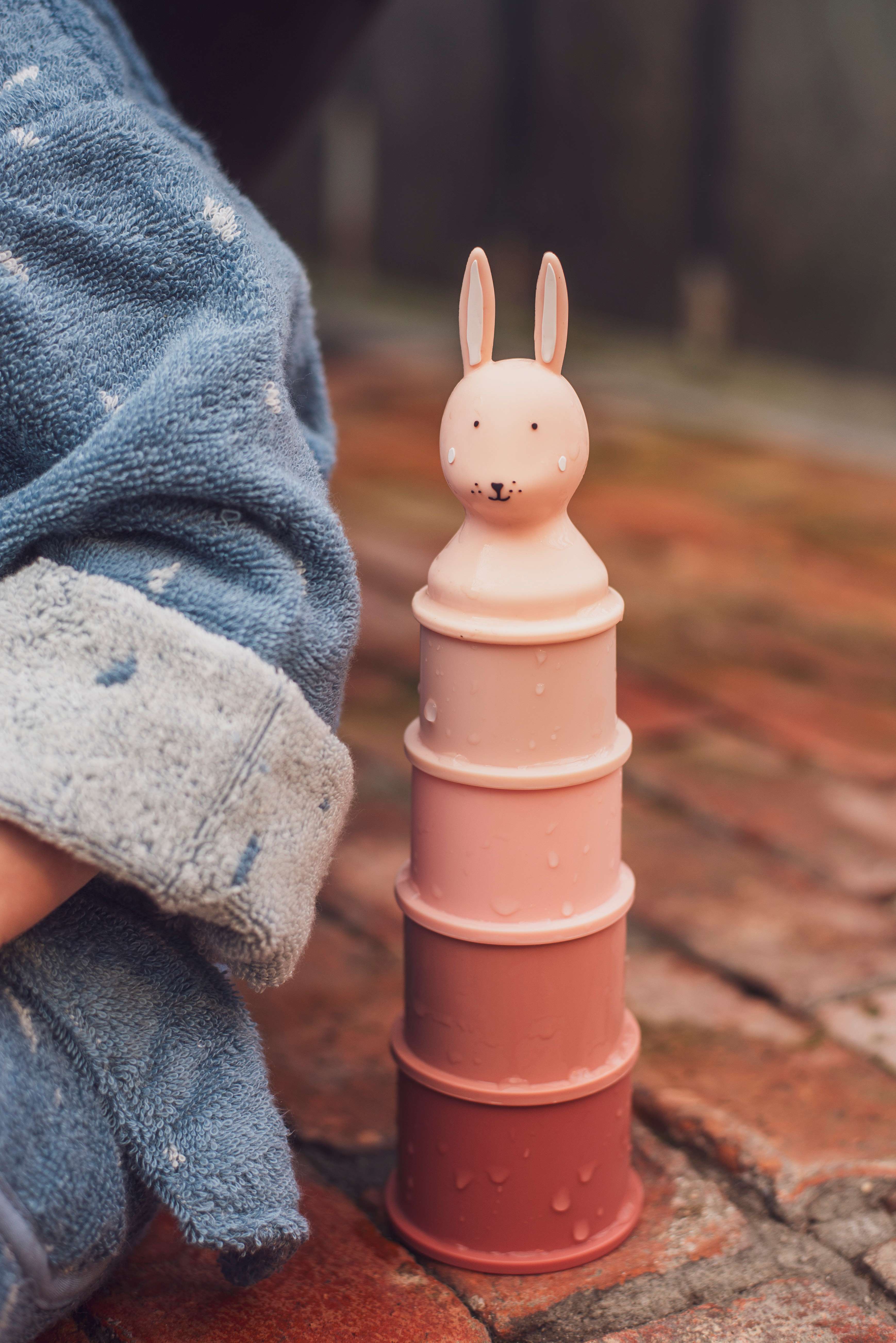 Stacking cups - 5pcs - Mrs. Rabbit